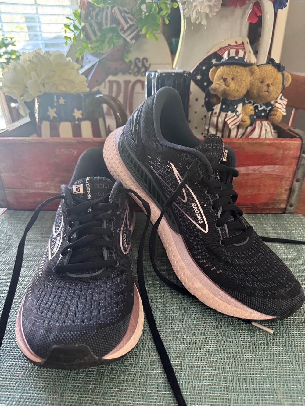 Brooks Glycerin GTS 19 Running Shoes - Women’s 9.5
